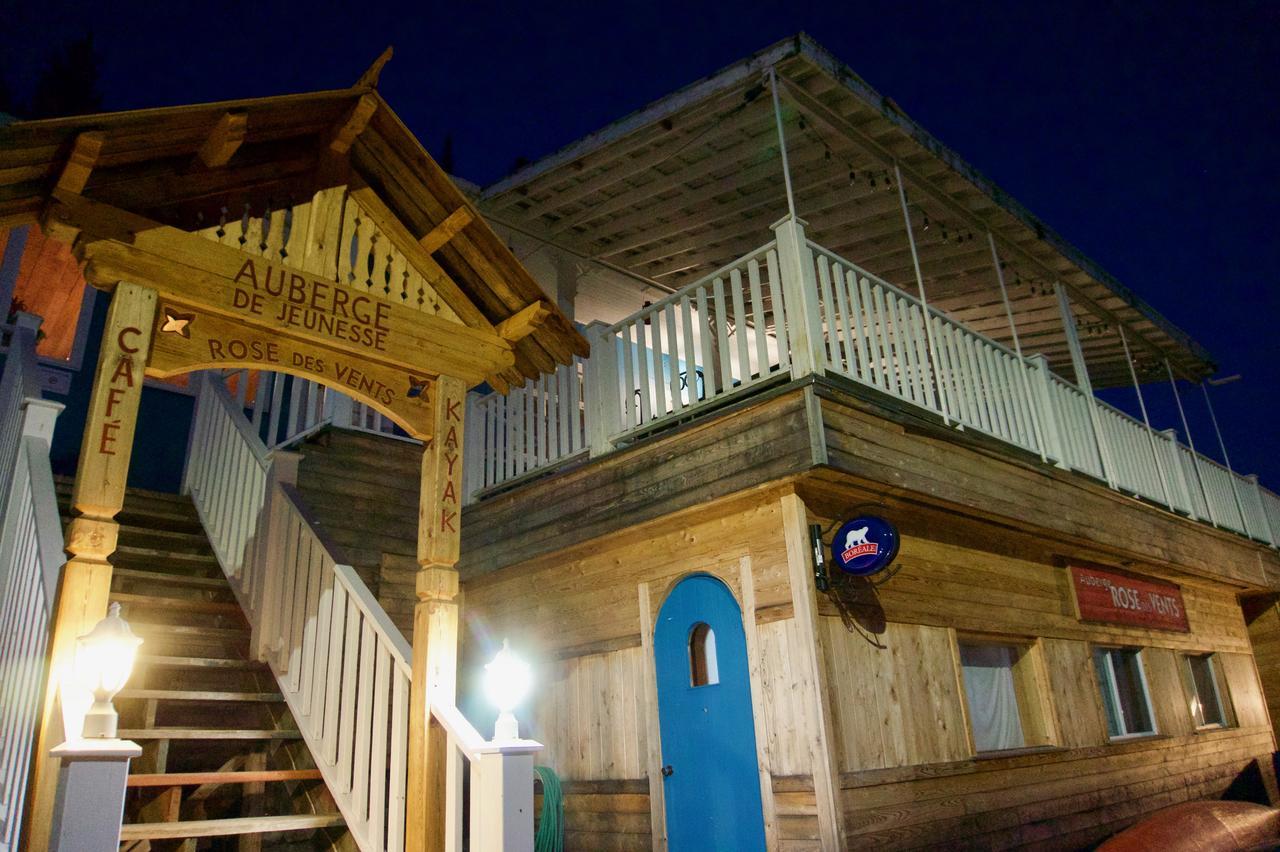 Auberge Aventure Rose Des Vents Sainte-Rose-du-Nord Exterior photo